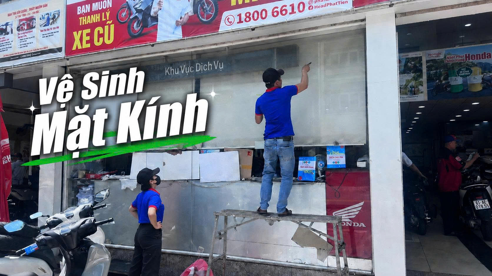 Thi Công Decal Tại HEAD Phát Tiến